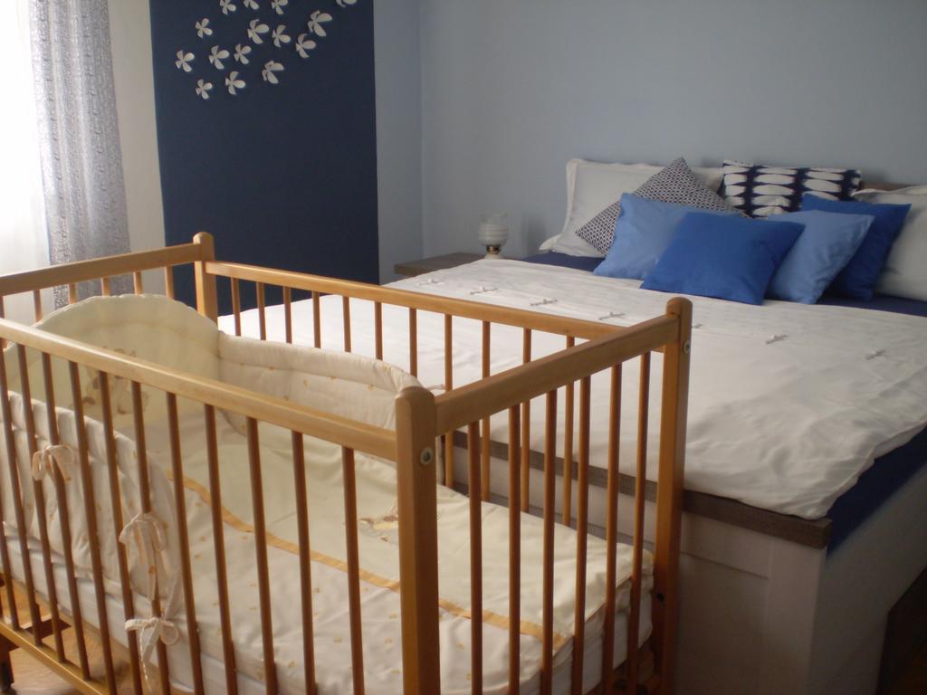 Apartman Pro 4 Osoby Česká Skalice الغرفة الصورة